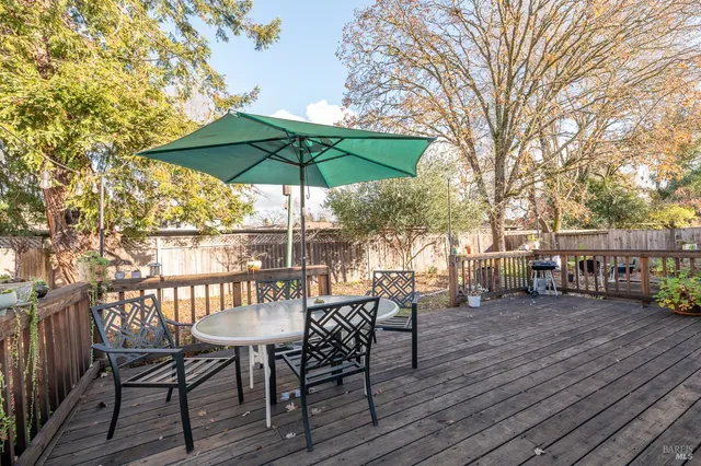 $699,000 | 822 Jack London Drive, Santa Rosa, CA 95409