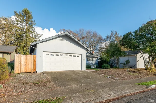 $699,000 | 822 Jack London Drive, Santa Rosa, CA 95409
