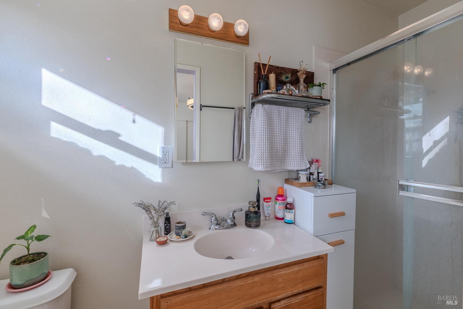 822 Jack London Drive Santa Rosa, CA 95409 - Photo 9 of 31