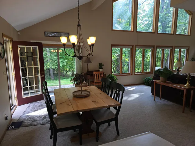 $525,000 | 17135 200 Street, Lake Park, MN 56554