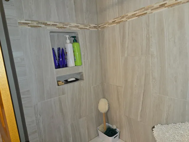 $525,000 | 17135 200 Street, Lake Park, MN 56554