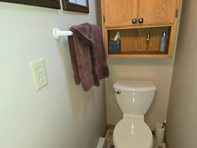 $525,000 | 17135 200 Street, Lake Park, MN 56554