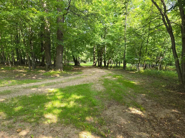 $525,000 | 17135 200 Street, Lake Park, MN 56554