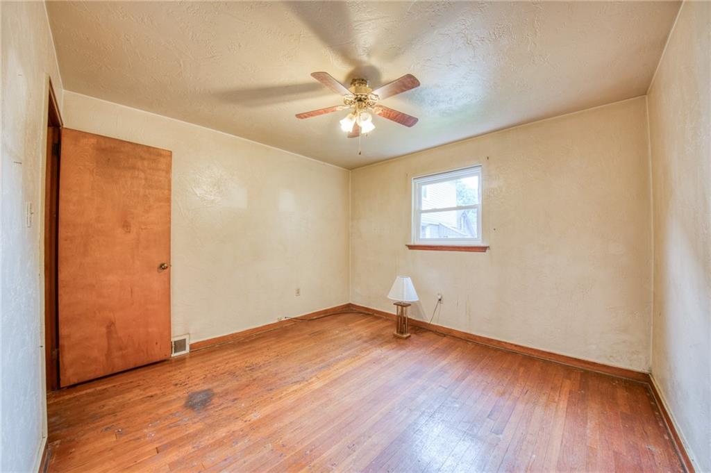 793 Becks Run Road Pittsburgh, PA 15210 - Photo 14 of 33