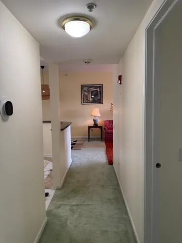 $2,300 | 2020 St Regis Drive, Unit 607, Lombard, IL 60148