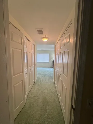 $2,300 | 2020 St Regis Drive, Unit 607, Lombard, IL 60148