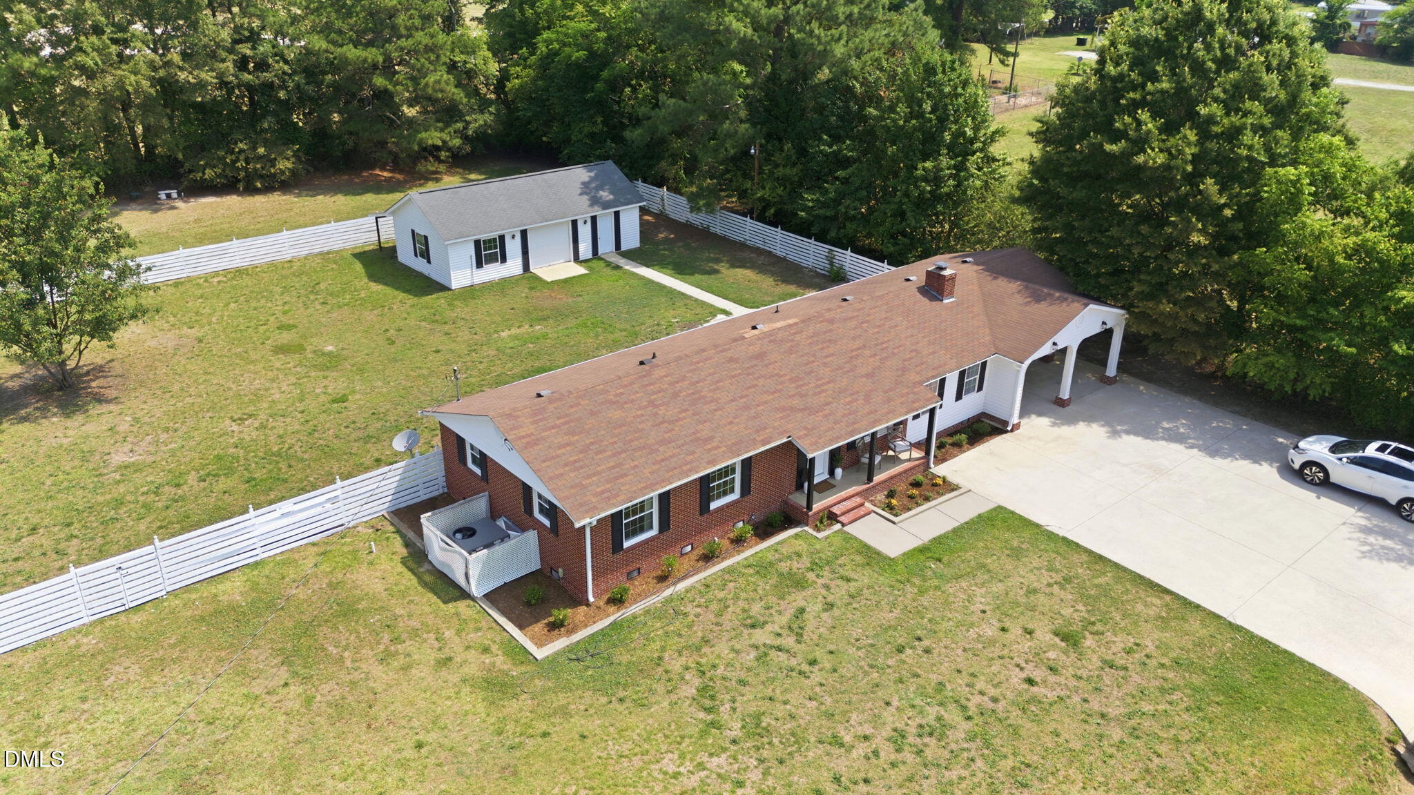 695 Old Rte 22 Kenly, NC 27542 - Photo 31 of 35