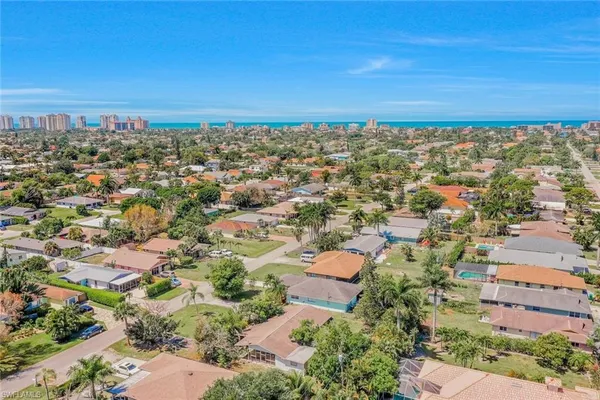 an aerial view of multiple house