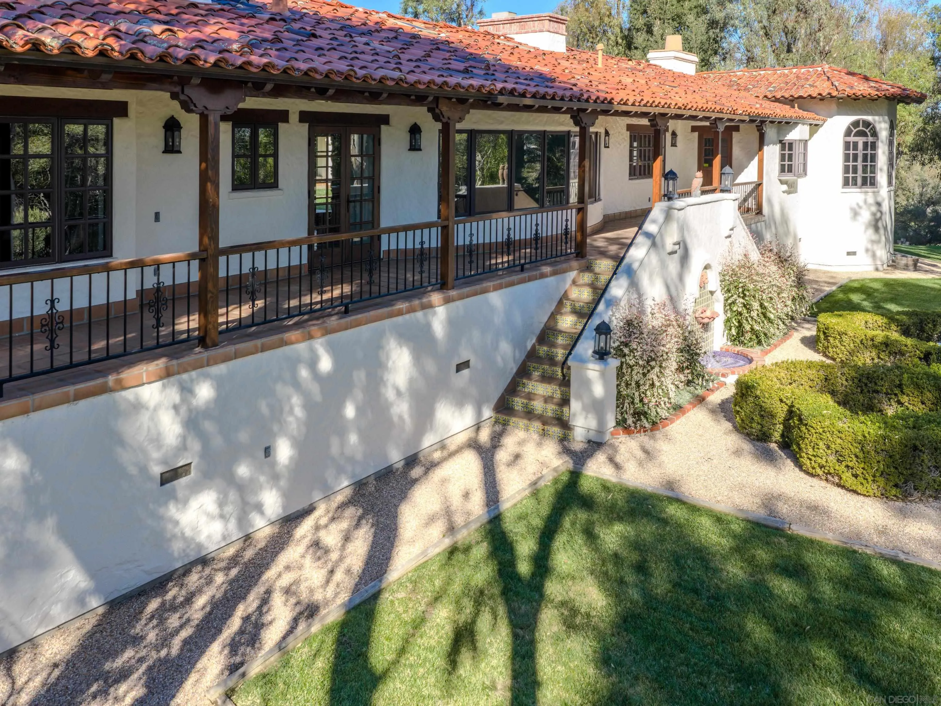 5443 Calzada Del Bosque Rancho Santa Fe, CA 92067 - Photo 6 of 30
