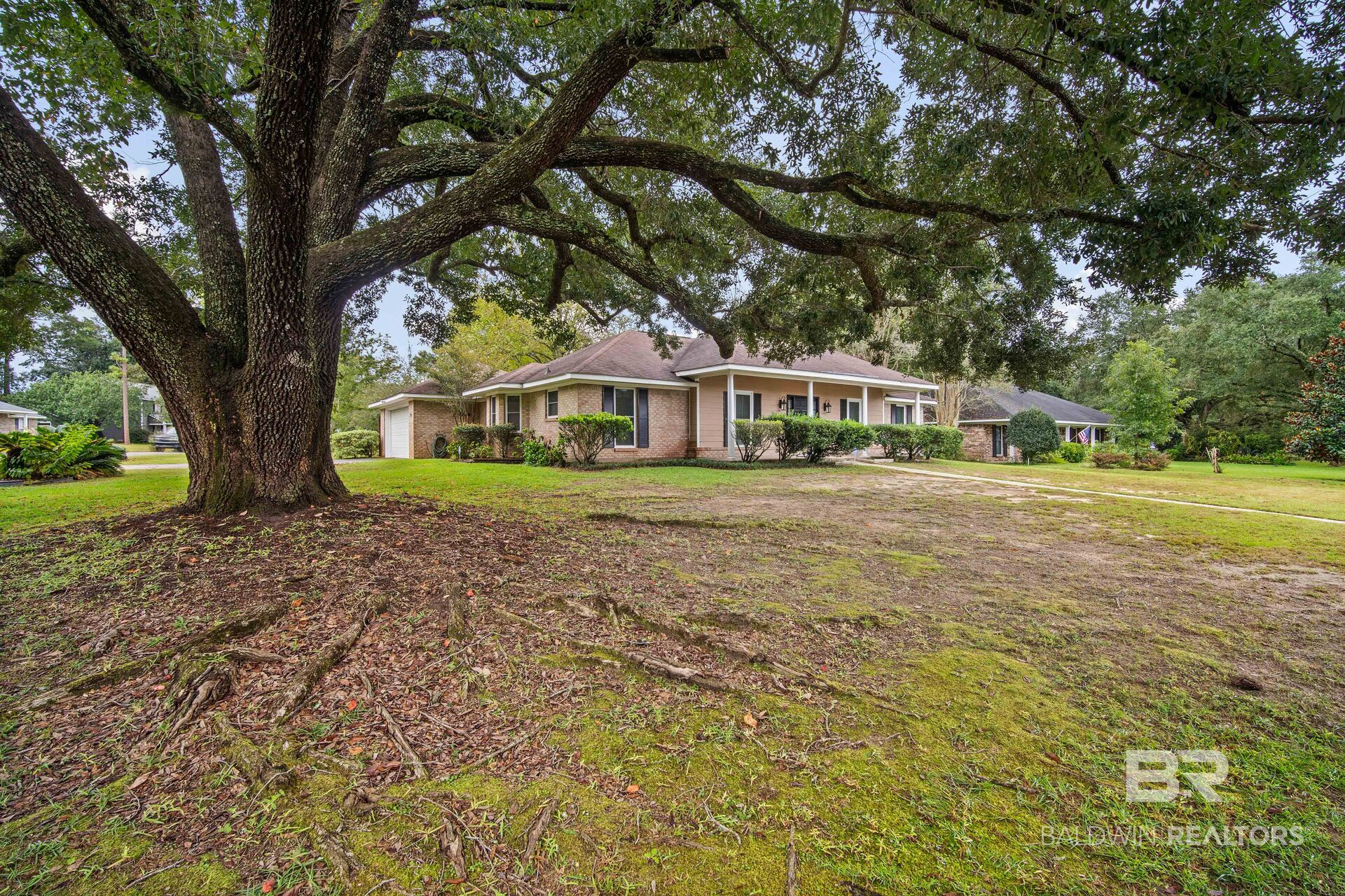 7351 Smithfield Road East Mobile, AL 36695 - Photo 3 of 30 Gallery Image 3