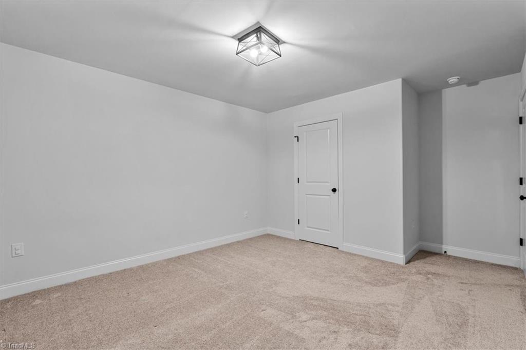 5305 Ridgefall Road Greensboro, NC 27410 - Photo 39 of 48 Gallery Image 39