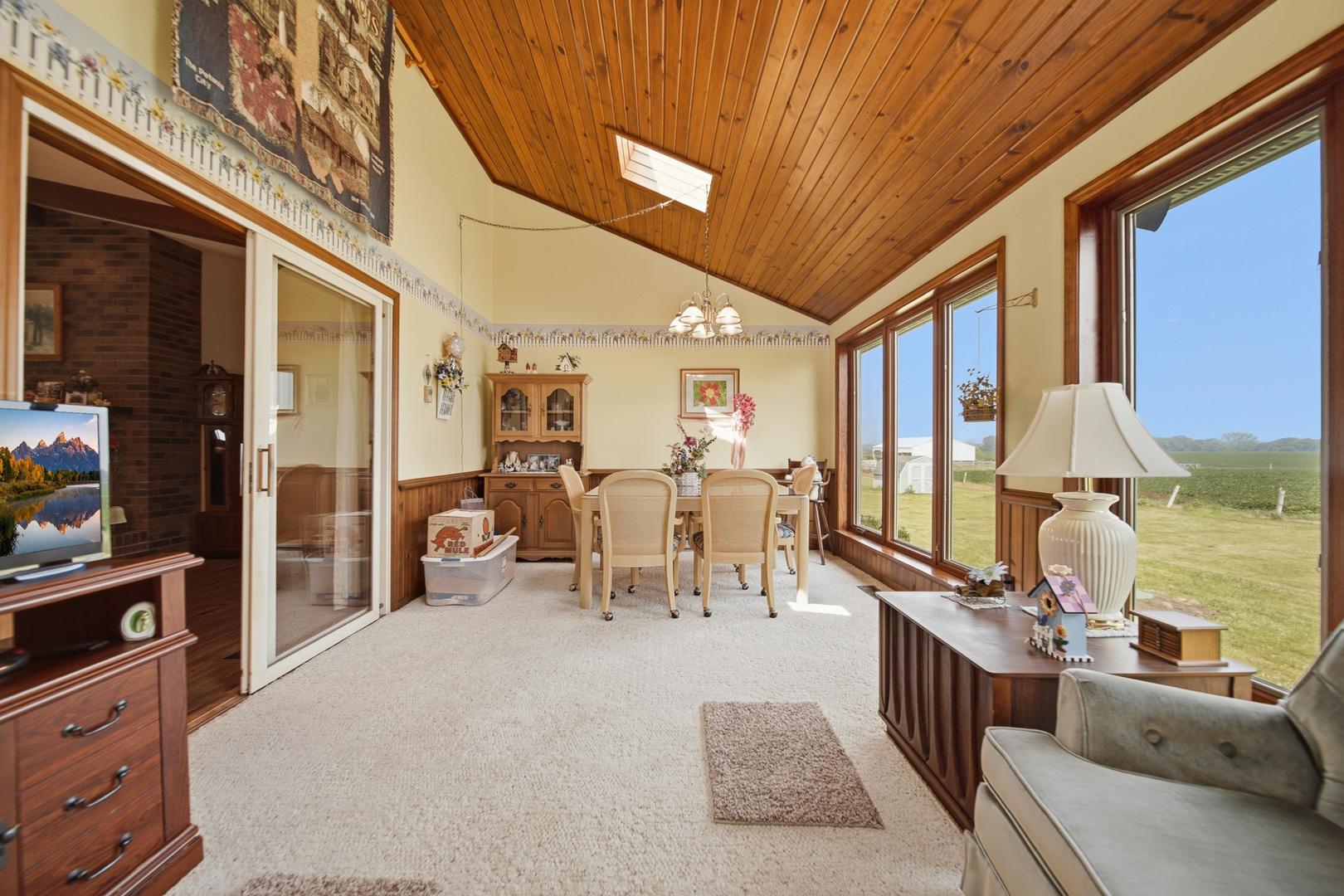 1132 Stony Point Road Dixon, IL 61021 - Photo 28 of 45
