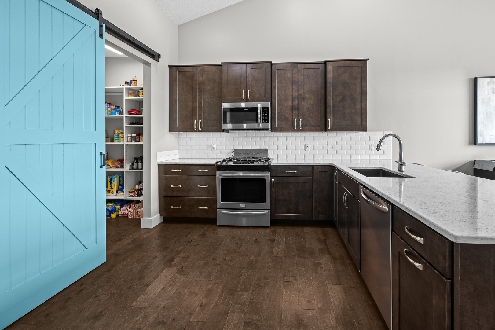 5555 Emily Road Bettendorf, IA 52722 - Photo 25 of 62 Gallery Image 25