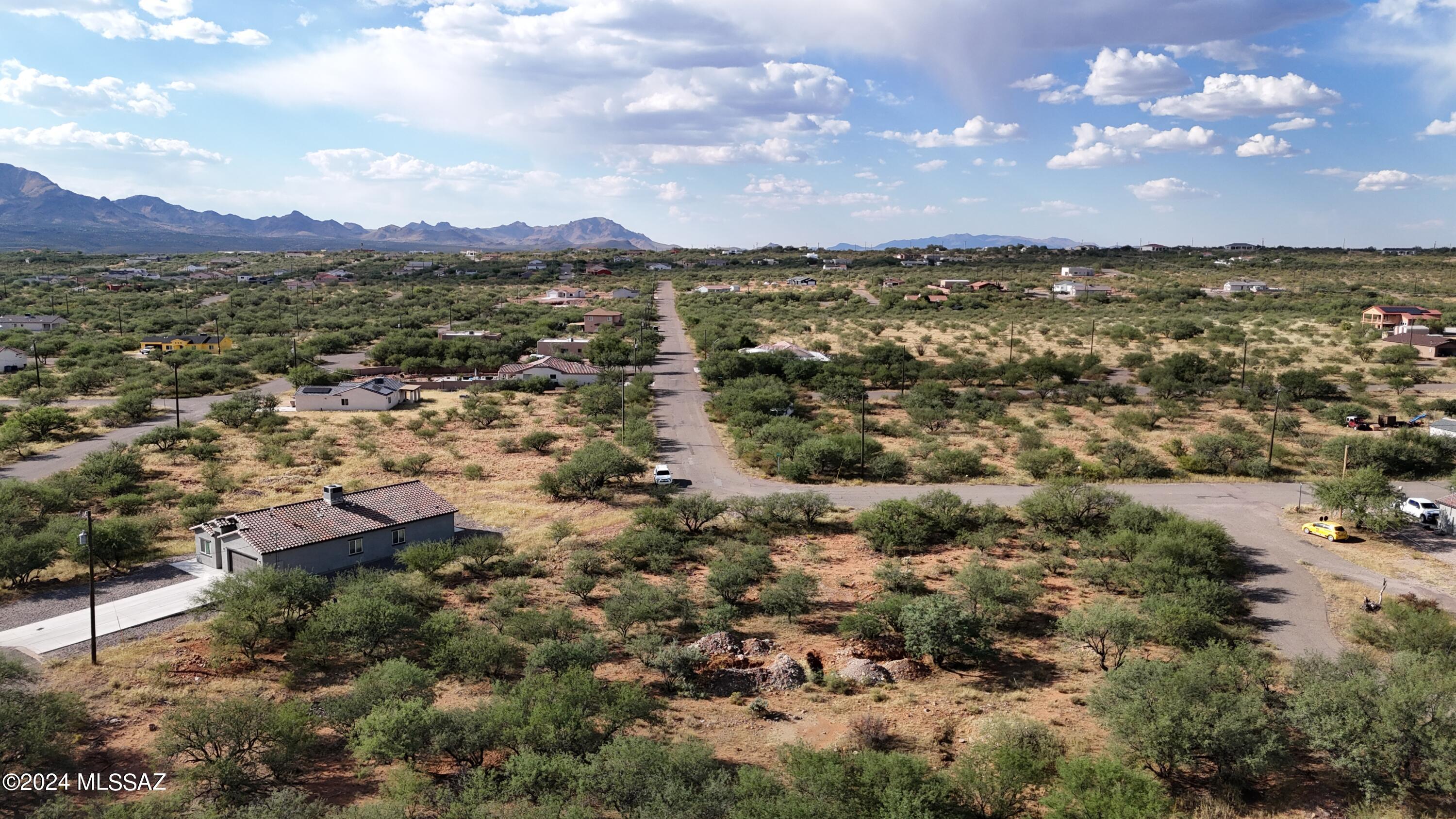 1812 Via Elias, Unit 15 Rio Rico, AZ 85648 - Photo 7 of 11