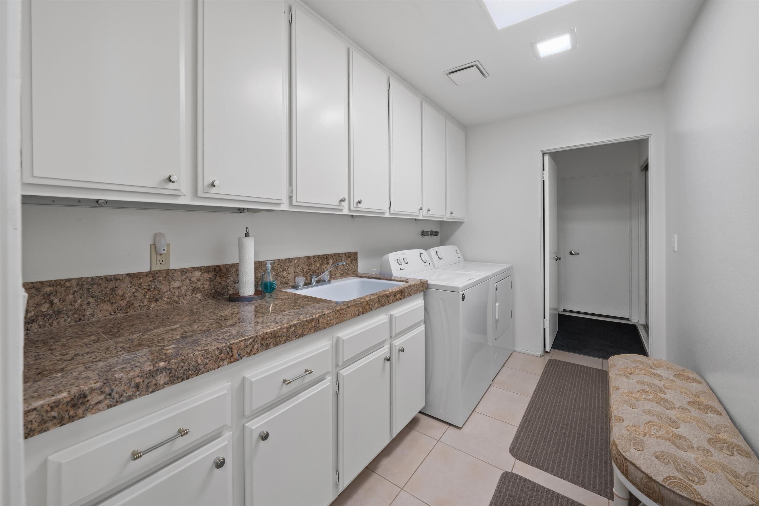 1 Barnard Court Rancho Mirage, CA 92270 - Photo 25 of 32 36-Photo-36