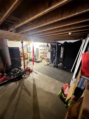 $180,000 | 238 Willow Street, Johnson City, NY 13790