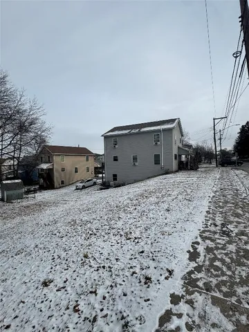 $180,000 | 238 Willow Street, Johnson City, NY 13790