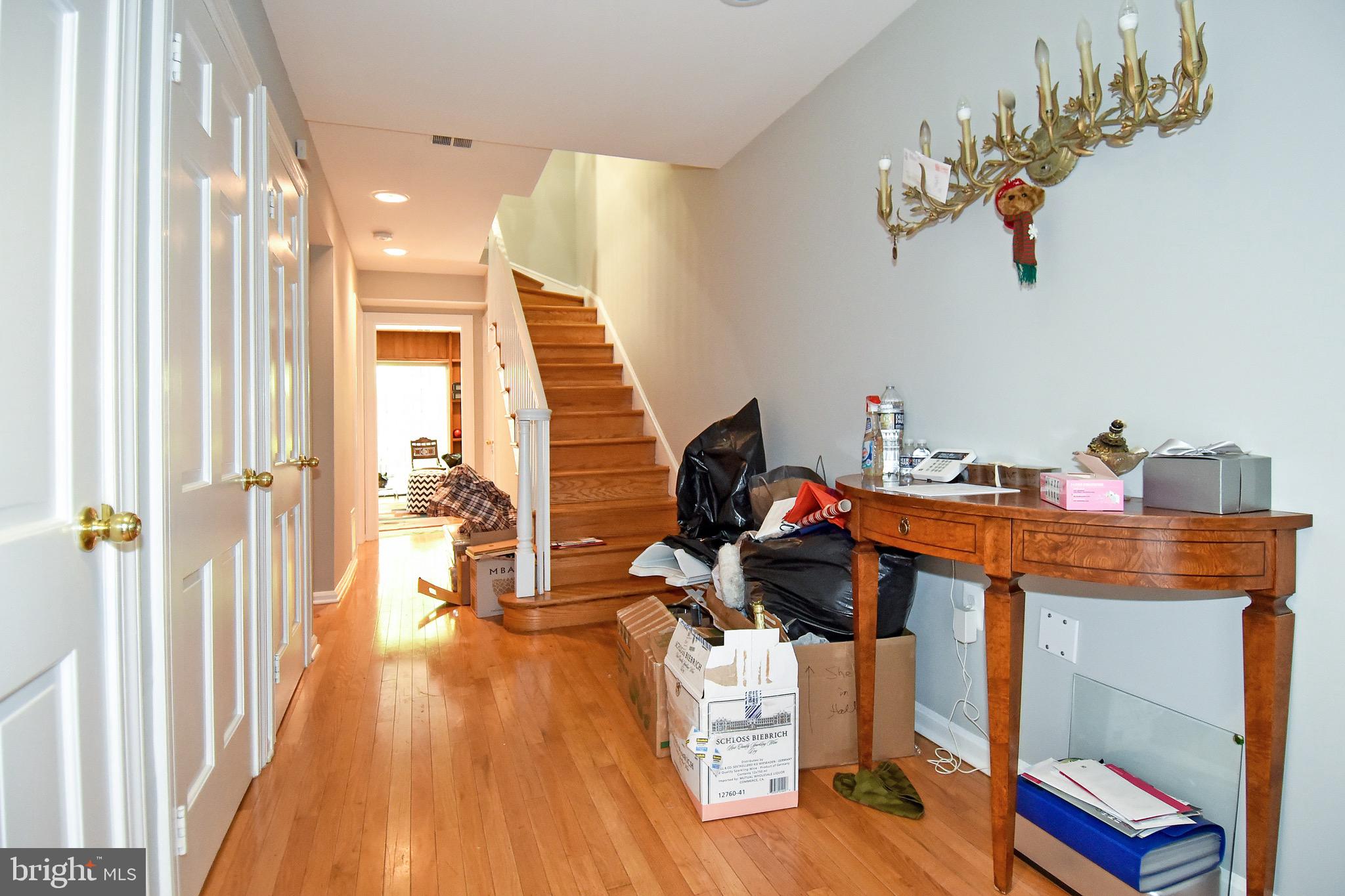 Foyer (Moving in progress)