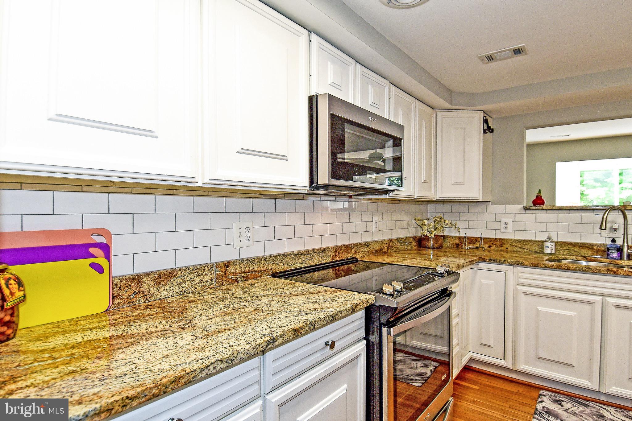 606 H Street Southwest Washington, DC 20024 - Photo 24 of 50 Kitchen