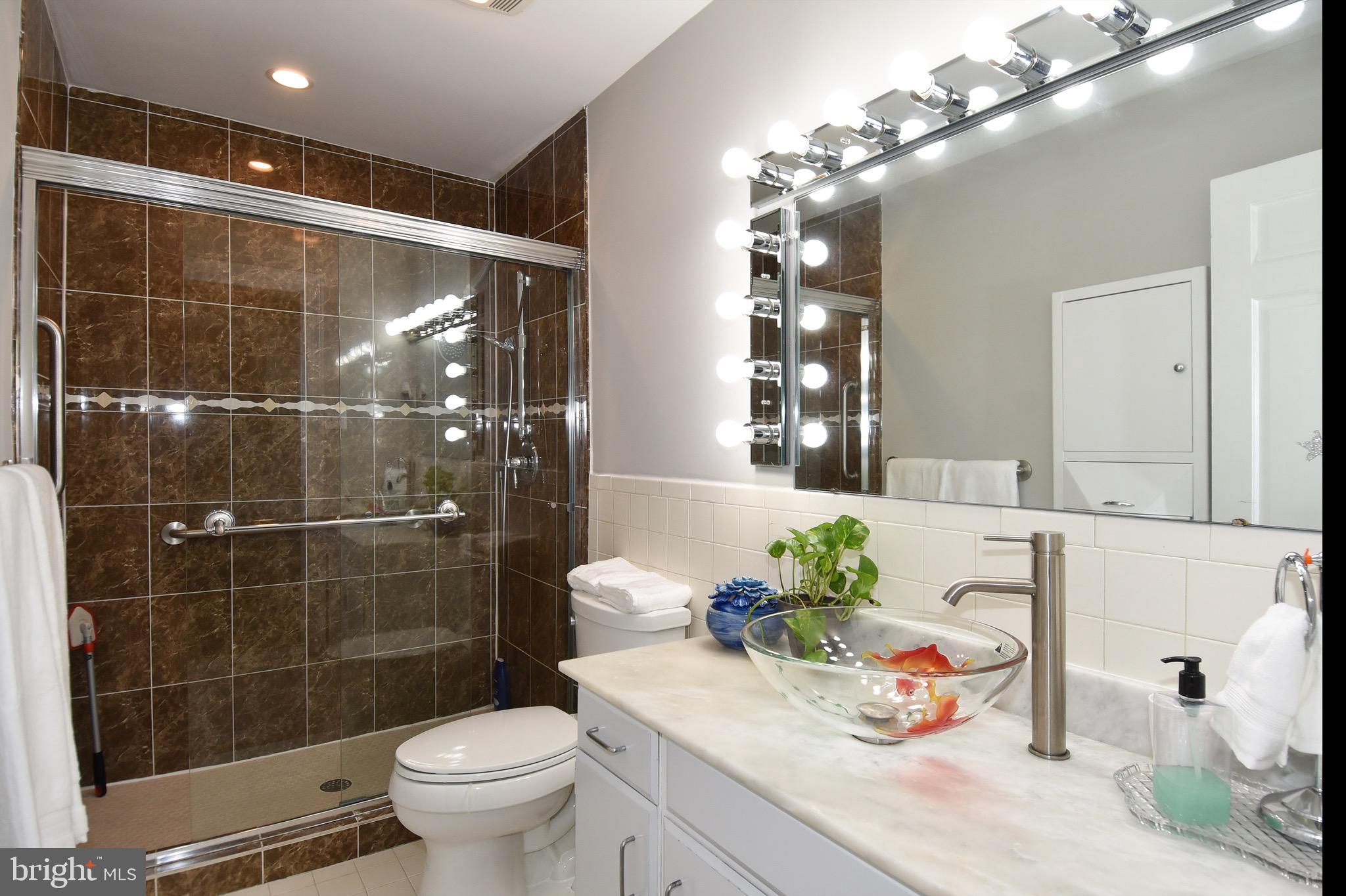 606 H Street Southwest Washington, DC 20024 - Photo 46 of 50 Master Bathroom