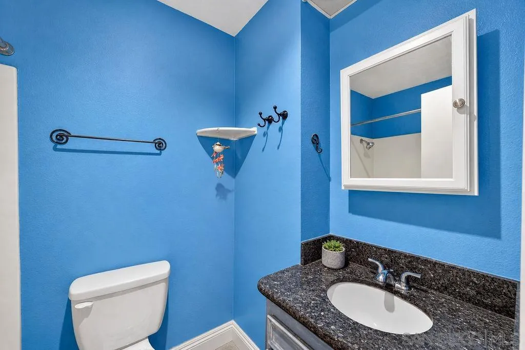 10810 Riderwood Terrace, Unit C Santee, CA 92071 - Photo 6 of 37 Digitally Altered. Original Image (https://zimg.paragon.ice.com/ParagonImages/Property/PA/SDMLS/-522753/19/533/400/a33c107fa7dac14de71e53dda6a62280/3/ca1c16d1037621ba0047e0d07fd62db1/-522753-6becc8f7-5eef-4d68-ac83-b2032d962281.JPG)