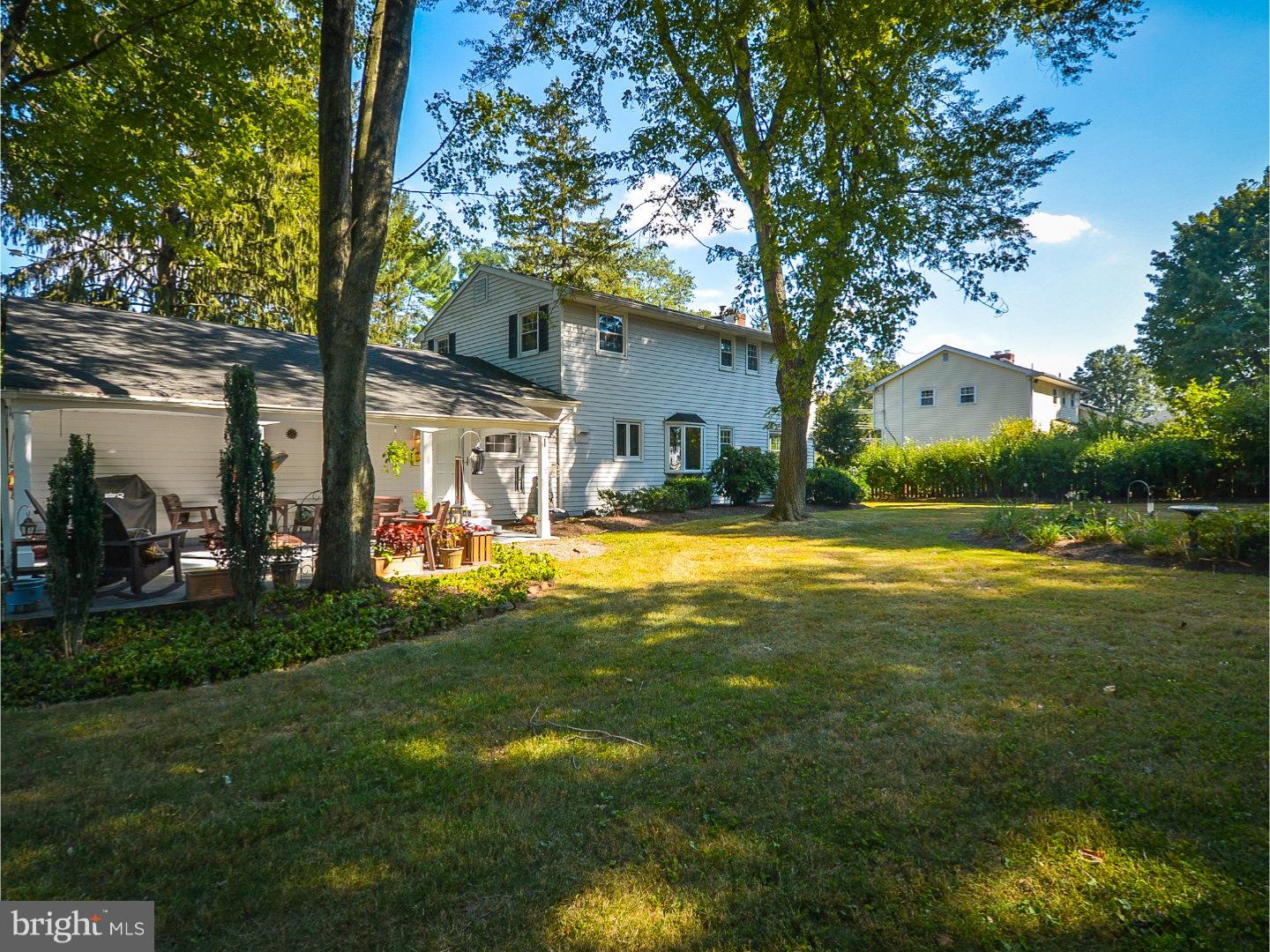 581 Kings Road Yardley, PA 19067 - Photo 21 of 25 Back Yard