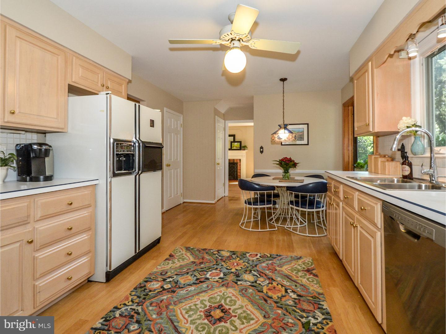 581 Kings Road Yardley, PA 19067 - Photo 9 of 25 Kitchen