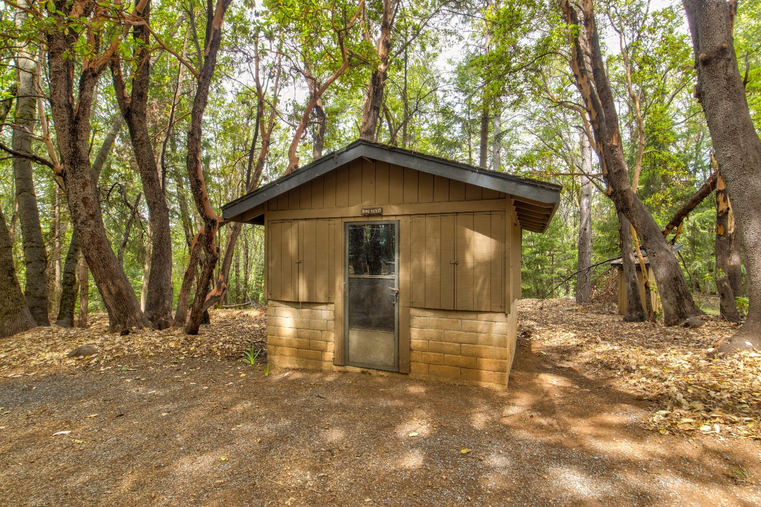 26270 Foresthill Road Foresthill, CA 95631 - Photo 16 of 54