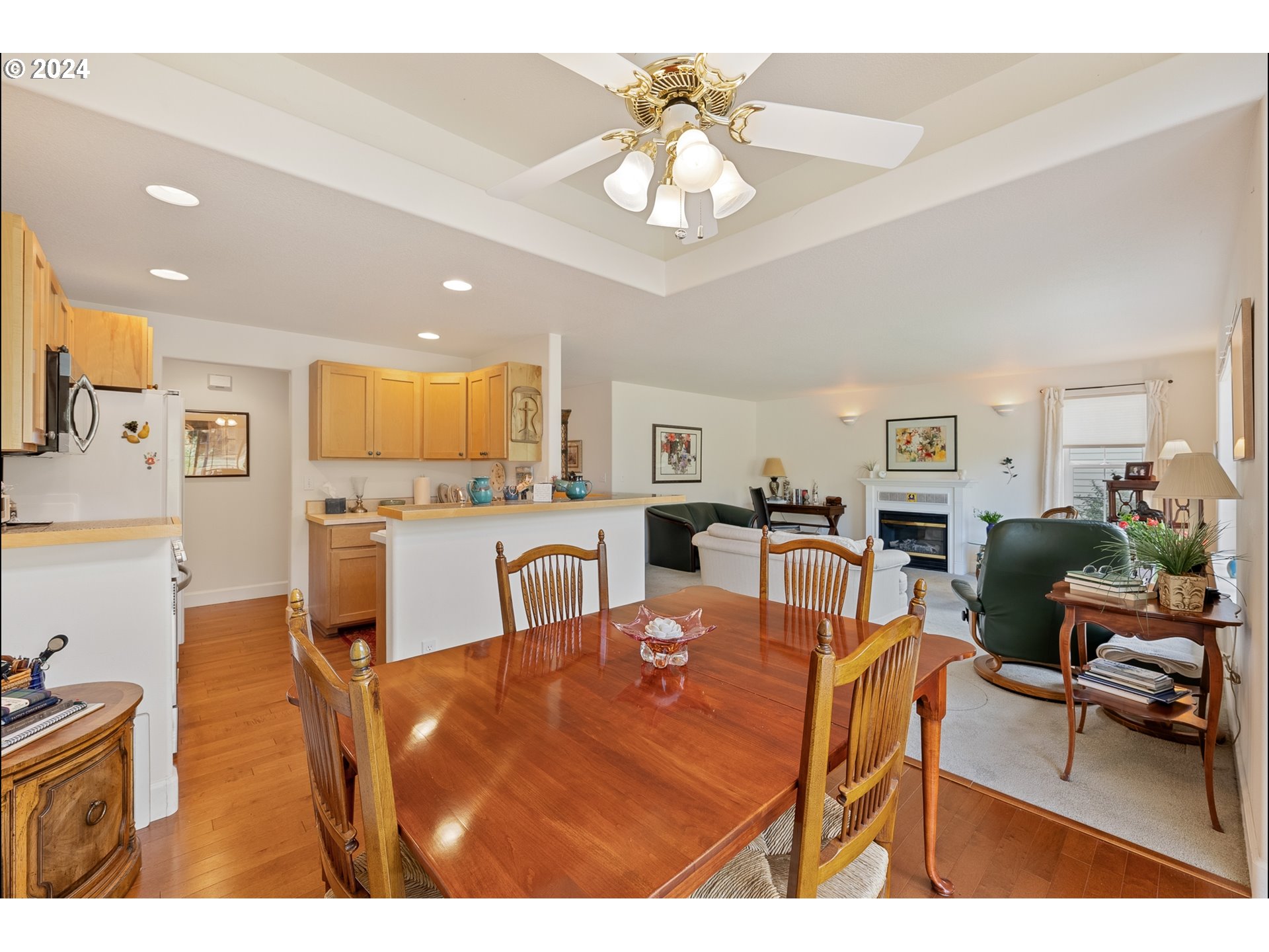 3 Waterford Downs Florence, OR 97439 - Photo 18 of 46 a view of kitchen with dining table and chairs