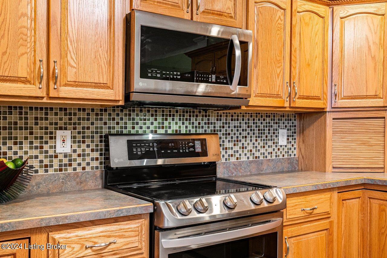 124 Silverview Road Smithfield, KY 40068 - Photo 32 of 70 124 Silverview Rd-45