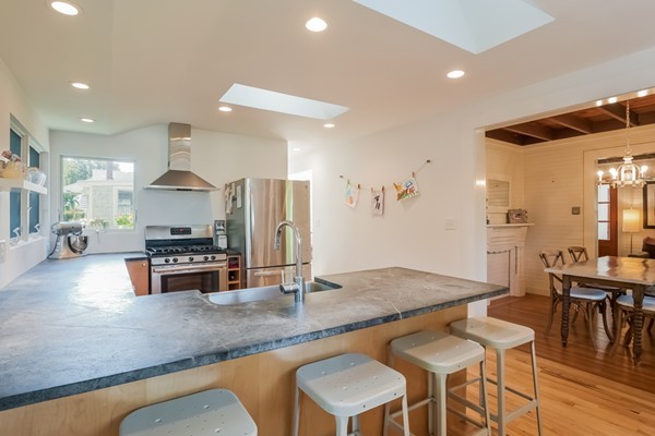 17 Fay Road Scituate, MA 02066 - Photo 11 of 23 Gallery Image 11