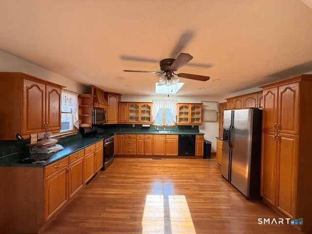 $459,000 | 20 Babcock Road, North Stonington, CT 06359