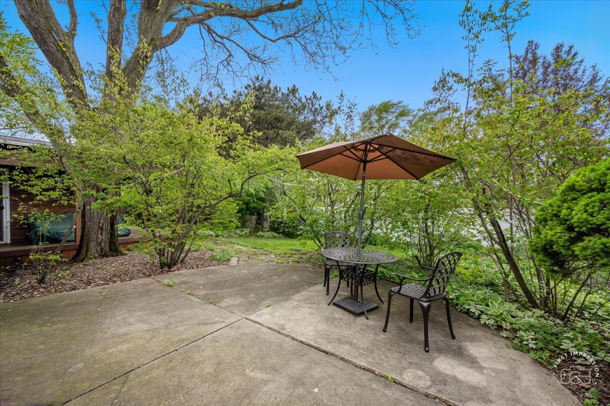 1417 Willcrest Road Naperville, IL 60540 - Photo 20 of 23 Gallery Image 20