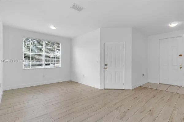 $3,200 | 925 Southwest 152 Nd Court, Miami, FL 33194