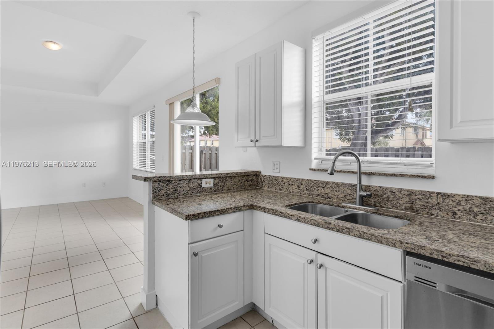 925 Southwest 152 Nd Court Miami, FL 33194 - Photo 7 of 25