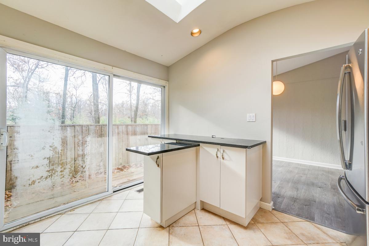 7702 Hamilton Spring Road Bethesda, MD 20817 - Photo 16 of 43 Kitchen