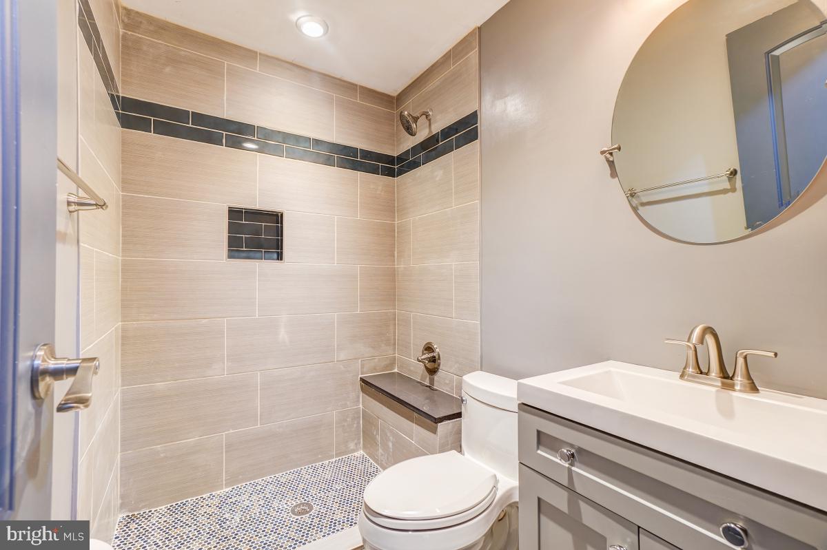 7702 Hamilton Spring Road Bethesda, MD 20817 - Photo 18 of 43 Bathroom