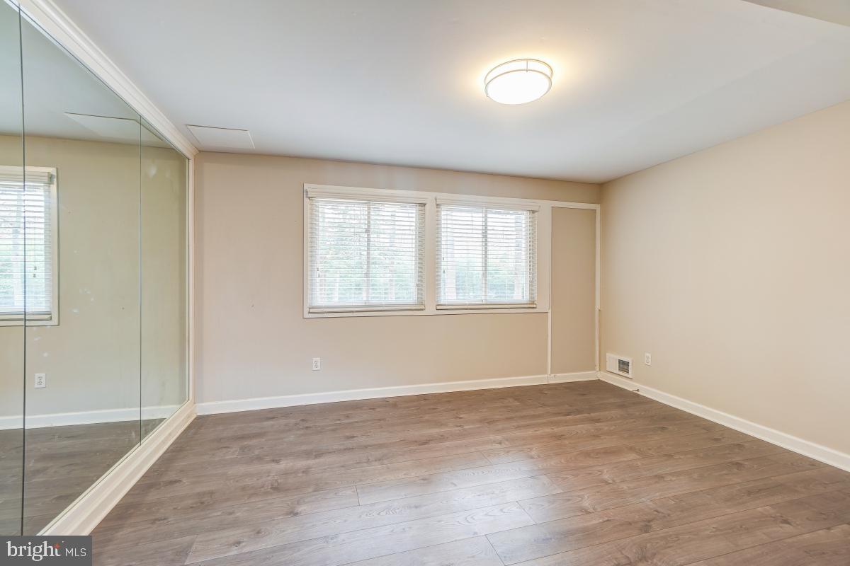 7702 Hamilton Spring Road Bethesda, MD 20817 - Photo 30 of 43 Bedroom