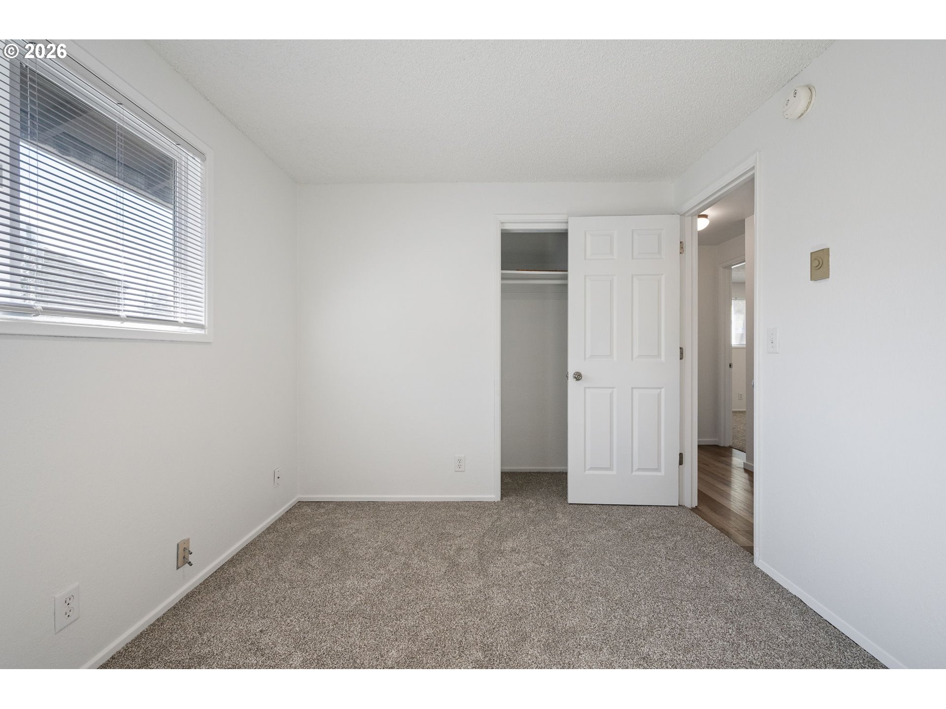 422 South 49th Place Springfield, OR 97478 - Photo 15 of 32 a view of an empty room