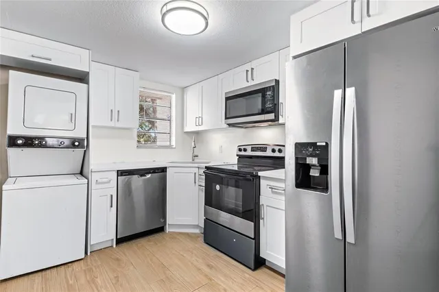 $2,450 | 3750 Northwest 115th Way, Unit 51, Coral Springs, FL 33065