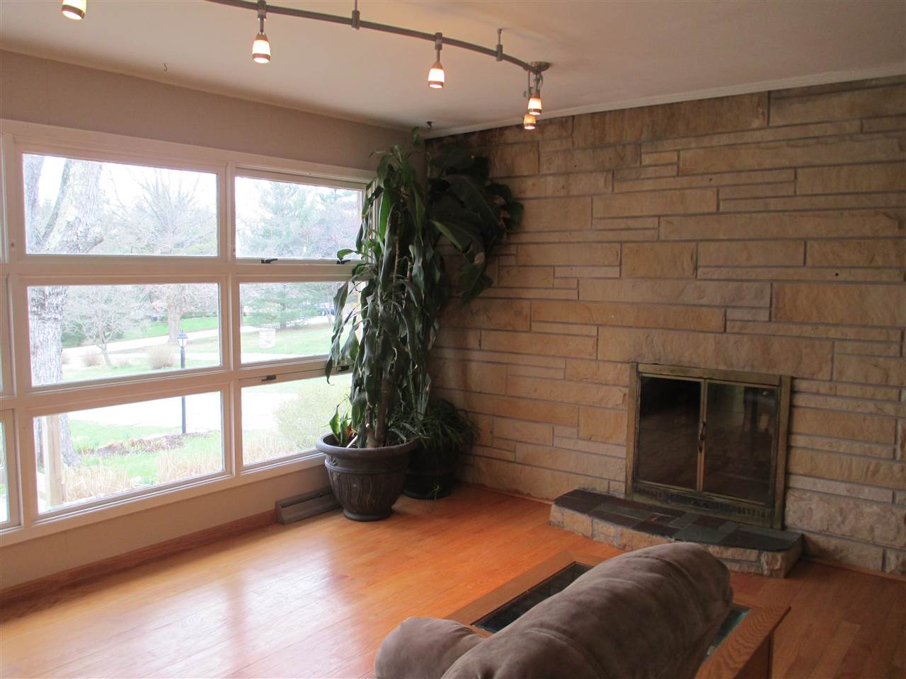 1808 South Weimer Road Bloomington, IN 47403 - Photo 5 of 33