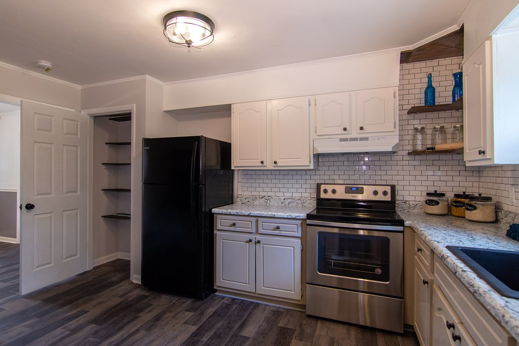 2405 Boykin Road Hephzibah, GA 30815 - Photo 7 of 18 Gallery Image 7