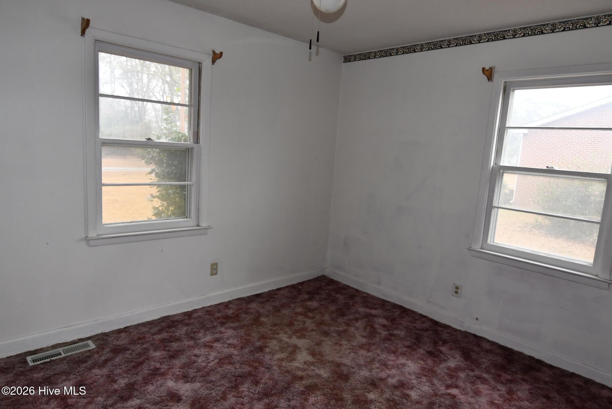 1692 Murray Circle Kinston, NC 28501 - Photo 16 of 23 Bedroom 3