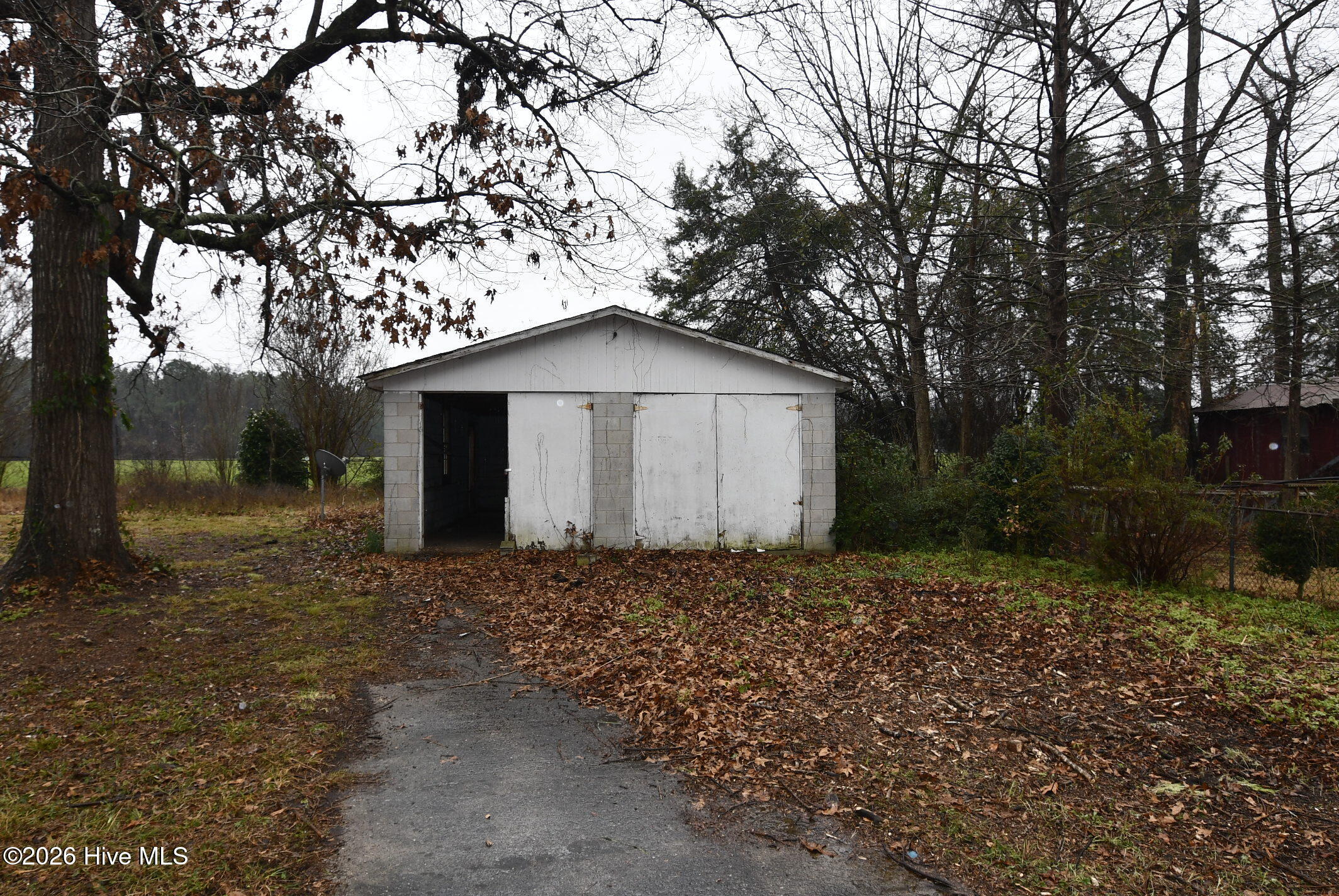 1692 Murray Circle Kinston, NC 28501 - Photo 19 of 23 Detached 27 x 20 Garage and Shop