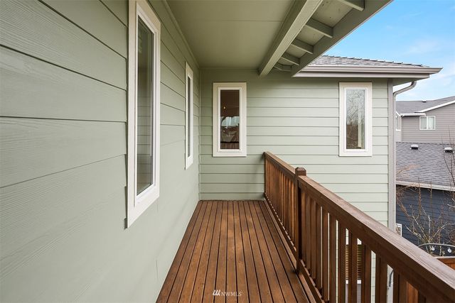 $1,325,000 | 25416 Southeast 275th Place, Maple Valley, WA 98038