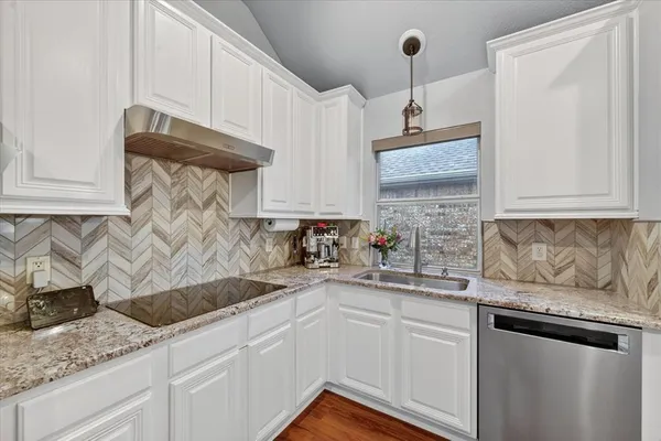 $439,950 | 2728 Dunbar Drive, McKinney, TX 75072