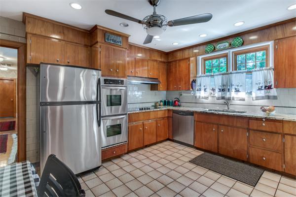 36 Grenwold Road Quincy, MA 02169 - Photo 12 of 30 Gallery Image 12