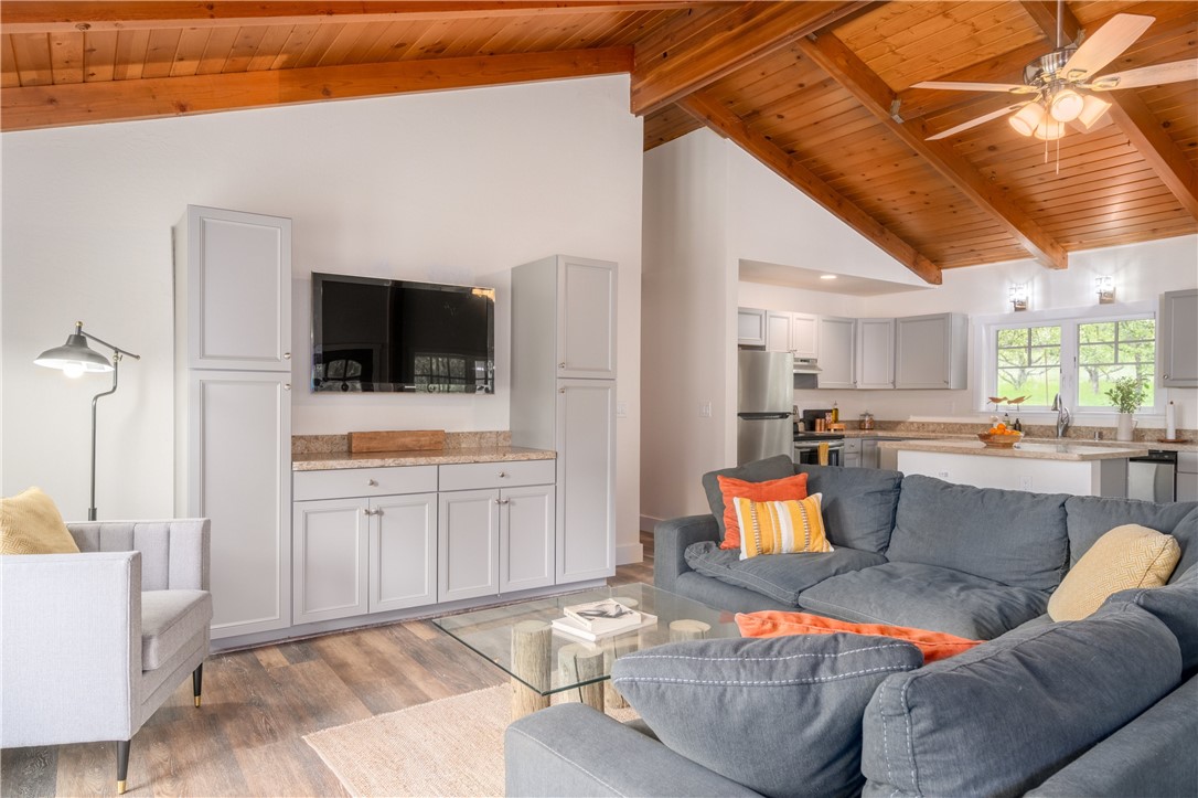 32190 Forward Mi Manton, CA 96059 - Photo 10 of 26 a living room with furniture and a flat screen tv