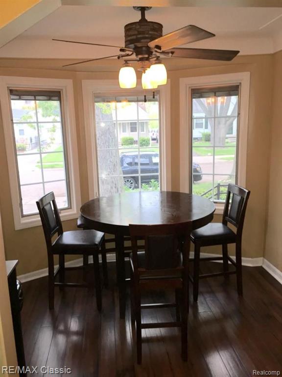 2349 Cambridge Road Berkley, MI 48072 - Photo 11 of 35