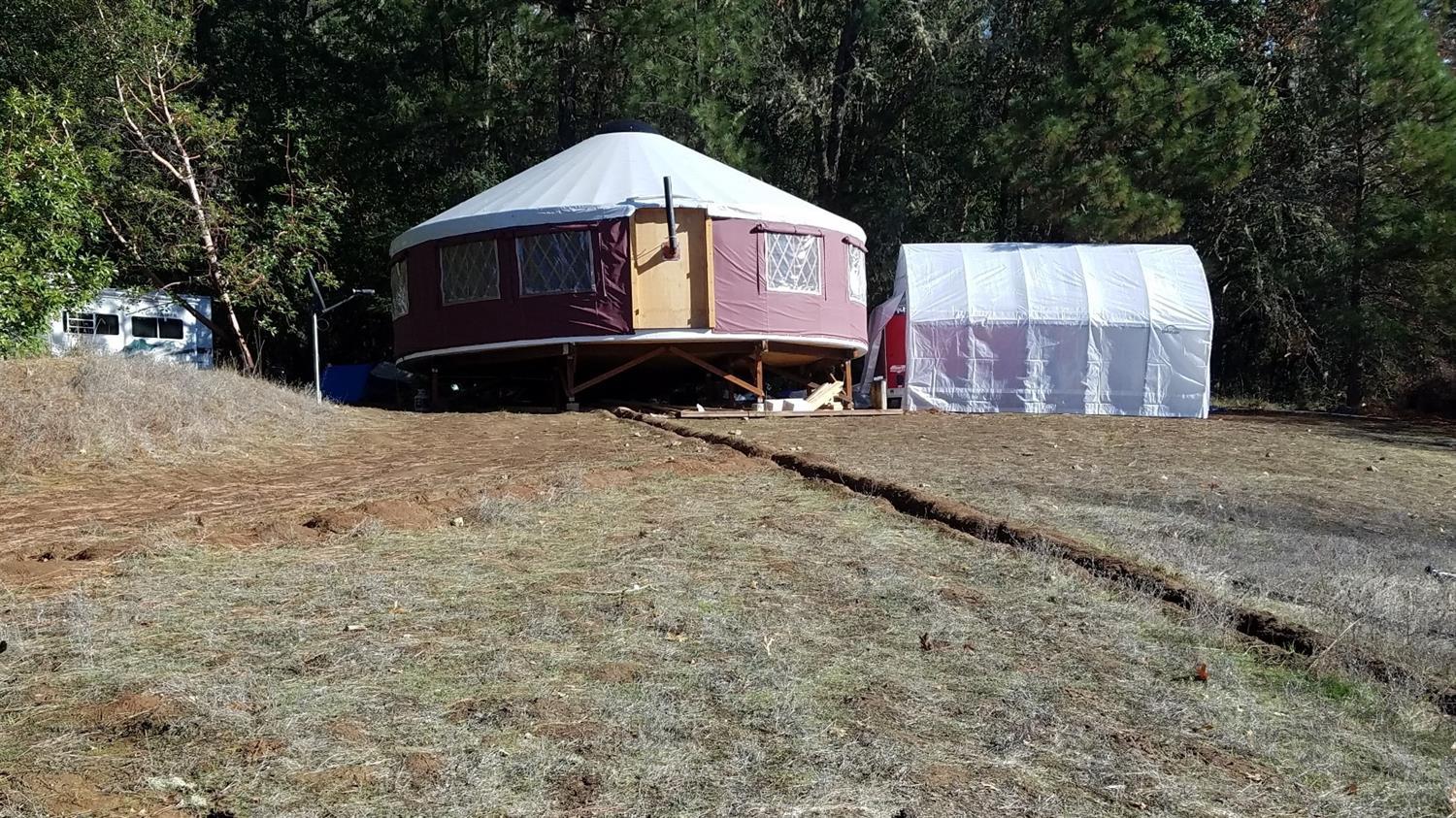 600 Browns Road Williams, OR 97544 - Photo 9 of 21 Yurt does not stay unless tenant will se